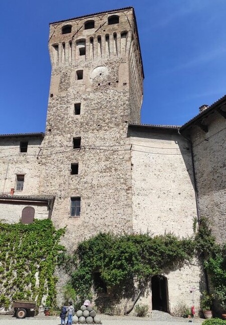 castello montechiarugolo