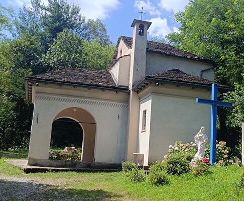 chiesa madonna della neve omegna