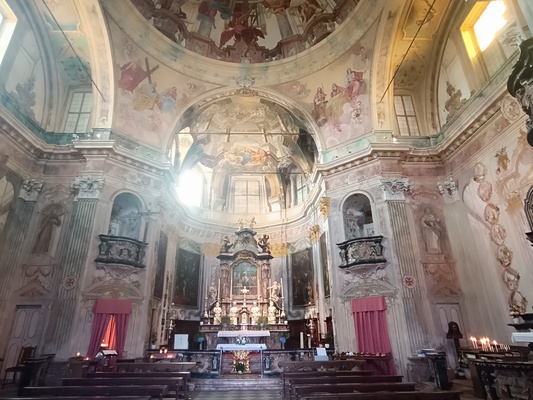 santuario madonna del sasso lago d orta