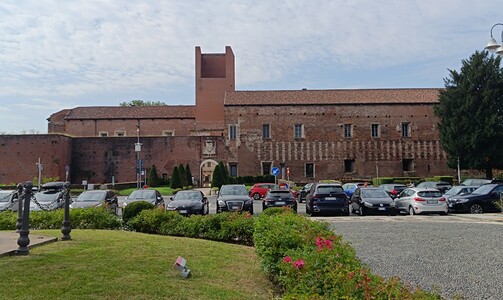 piazza martiri della libertà novara